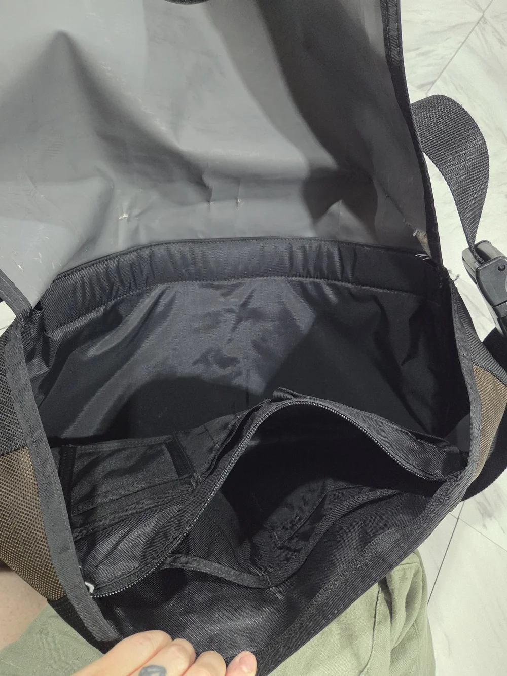 Timbuk2 messenger bag